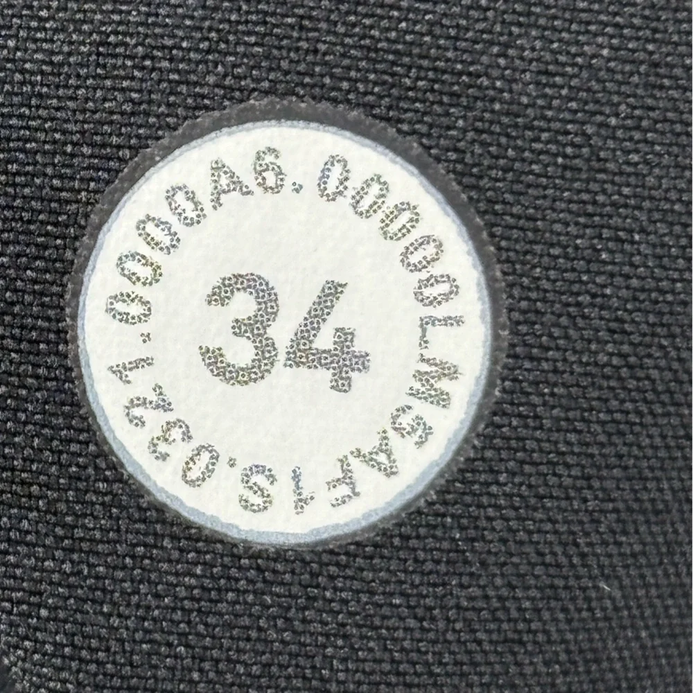 Lululemon- Commission Pant Slim- Color/Carbon Dust- 34- Like New!!‎